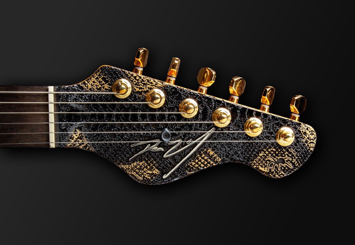 DELLATERA BLACK AND GOLD SNAKESKIN – DZPL